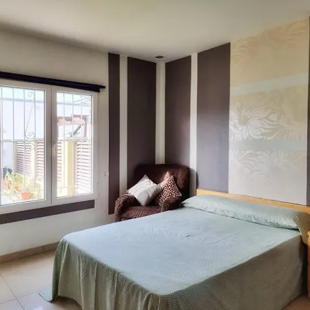 Urgel Villa Roses