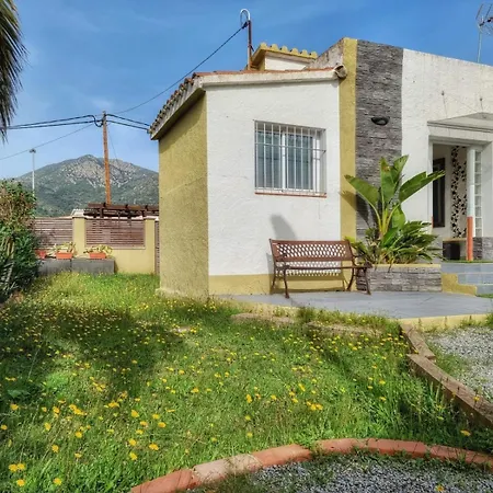Urgel Villa Roses